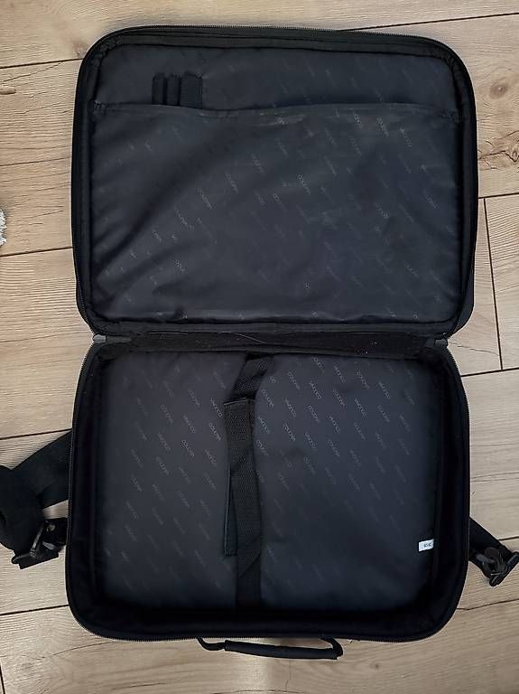 Taschen: Laptoptasche – Gebraucht aus Gwatt (Thun) von Bennae 1