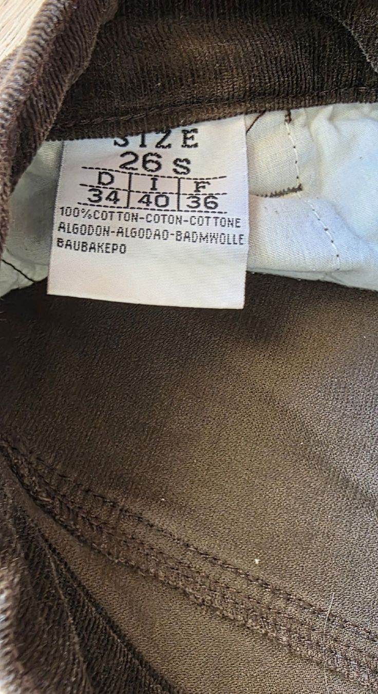 Pantaloni: Bermuda/pantalon 3/4 taille 36 Brun/marron – Usato da Yverdon-les-Bains venduto da van_dq65 6