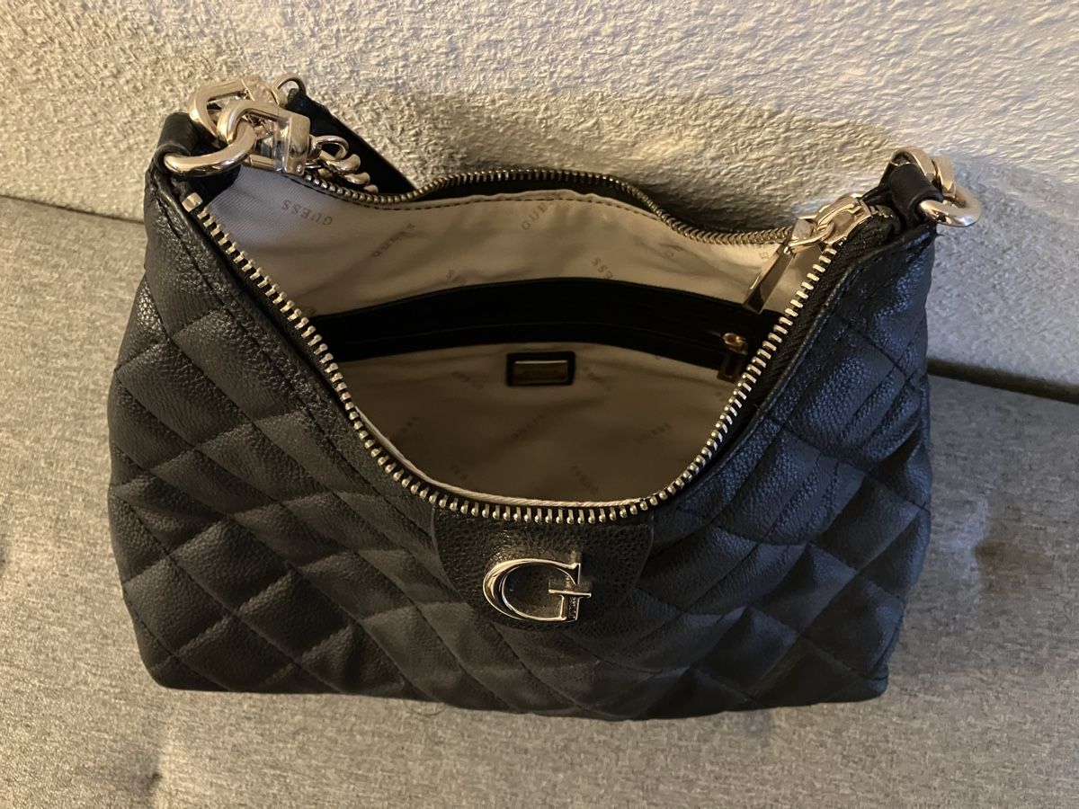 Guess Borse: Guess Handtasche – Usato da Laufen venduto da mercedes420 2