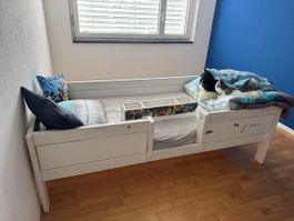 Bett Holz weiss von Lifetime Hausbett
