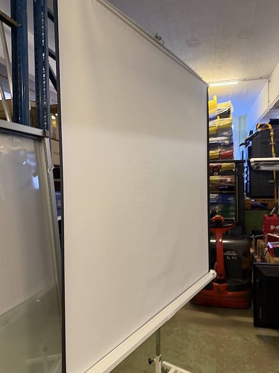 Leinwände: mobiler Beamer Leinwand 175 x 175cm – Gebraucht aus Necker von liq24 4