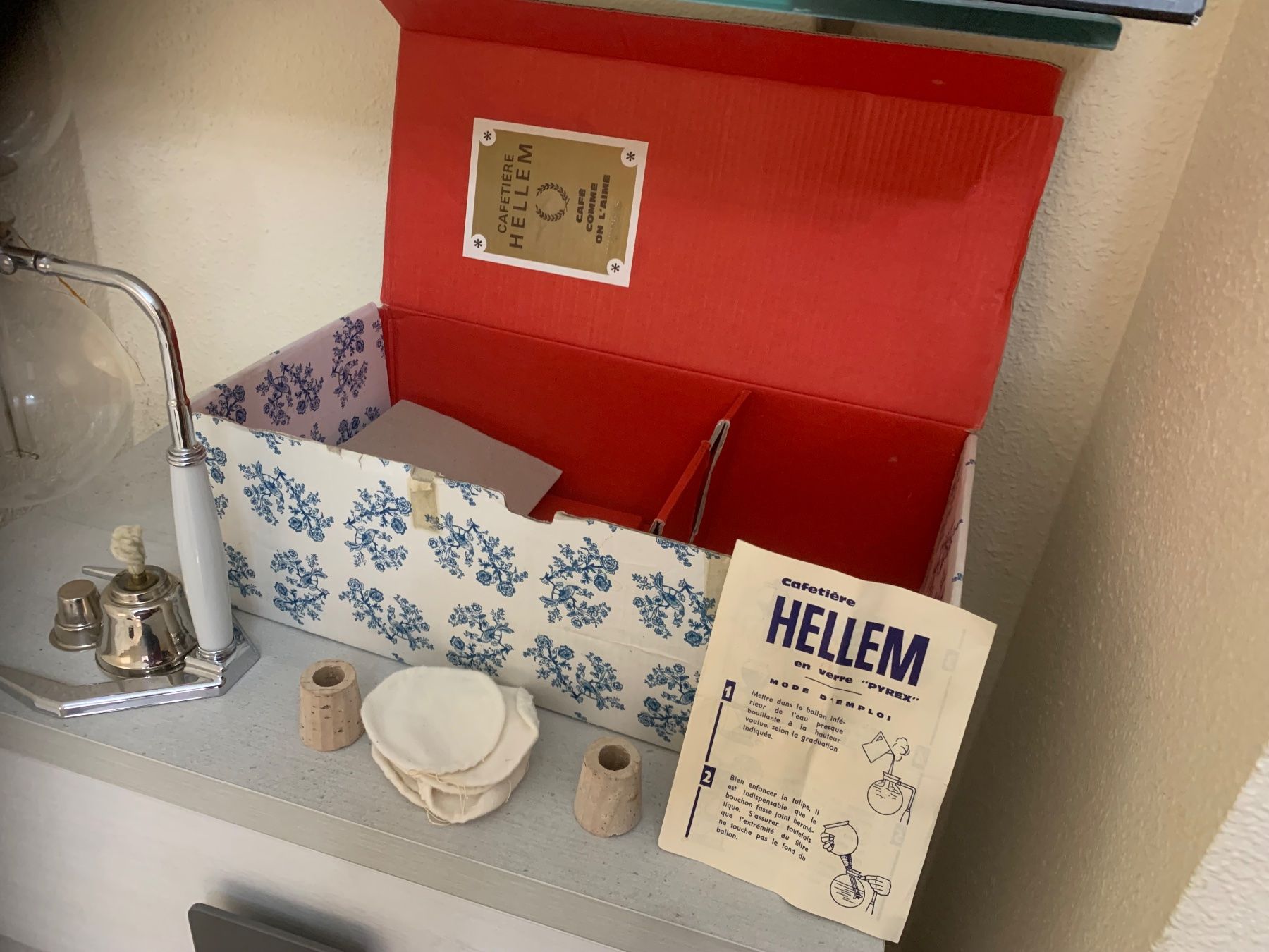 Macchine per caffè & Macchine per espresso: Cafetière Hellem année 50 – Usato da Neuchâtel venduto da Aquila99 4