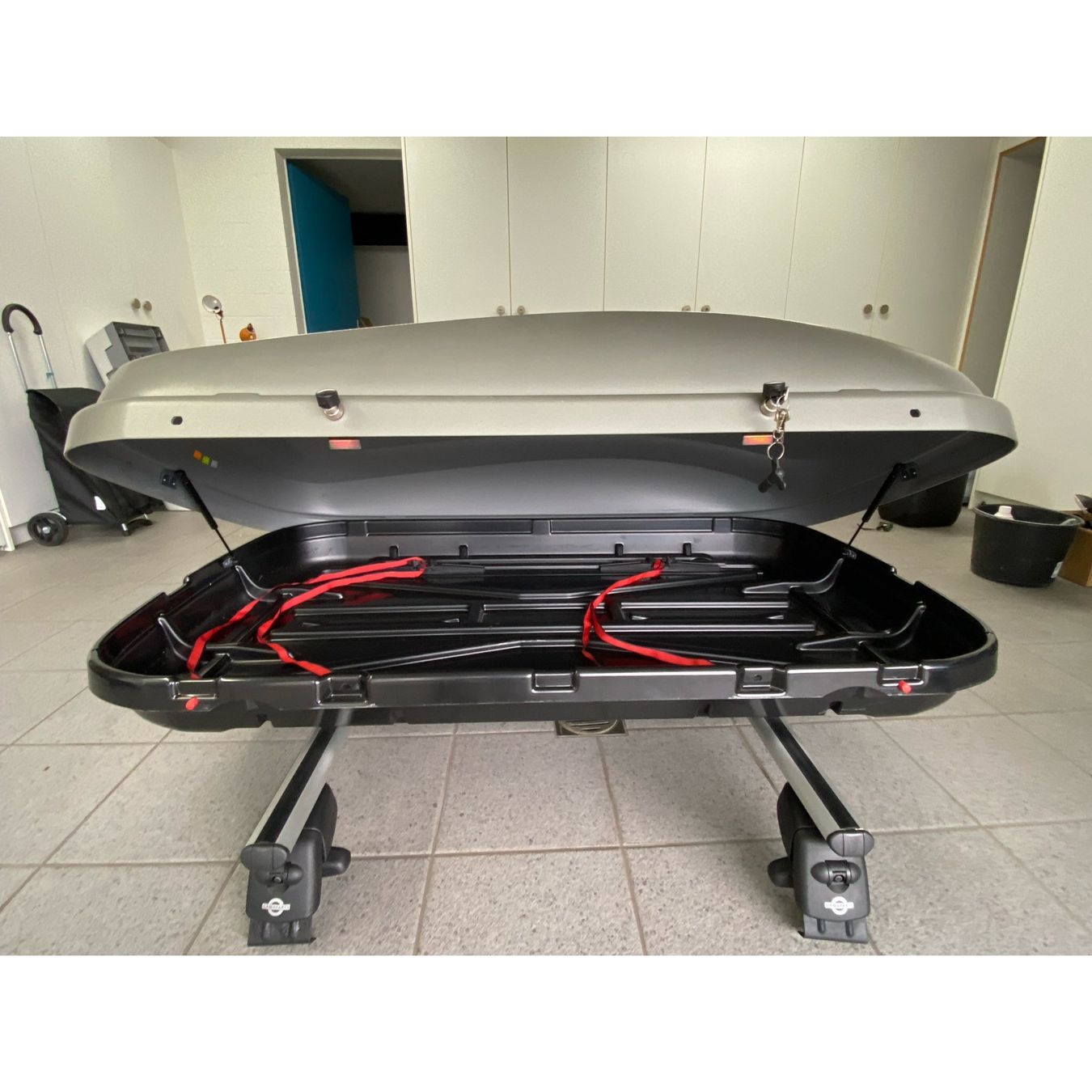 Gamaparts Box da tetto: Auto Dachbox von Gamaparts – Usato da wangen sz venduto da Lini007