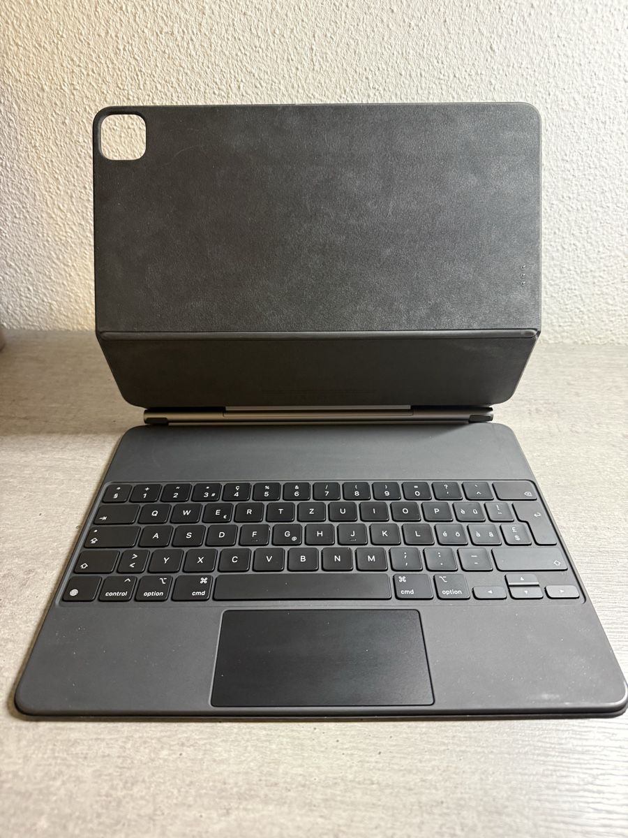 Apple Tastaturen: Magic Keyboard iPad Pro 12.9 – Gebraucht aus Meyrin von Steph_g28