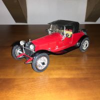 Alfa Romeo Alfetta 1750 - 1/16