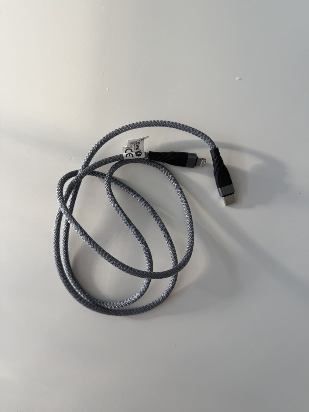 Apple Kabel: Cable USB – Gebraucht aus Meyrin von marcmillenium