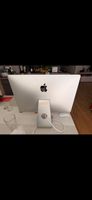 Apple iMac 21,5” Late 2015 i5 8GB + Tastatur & Maus