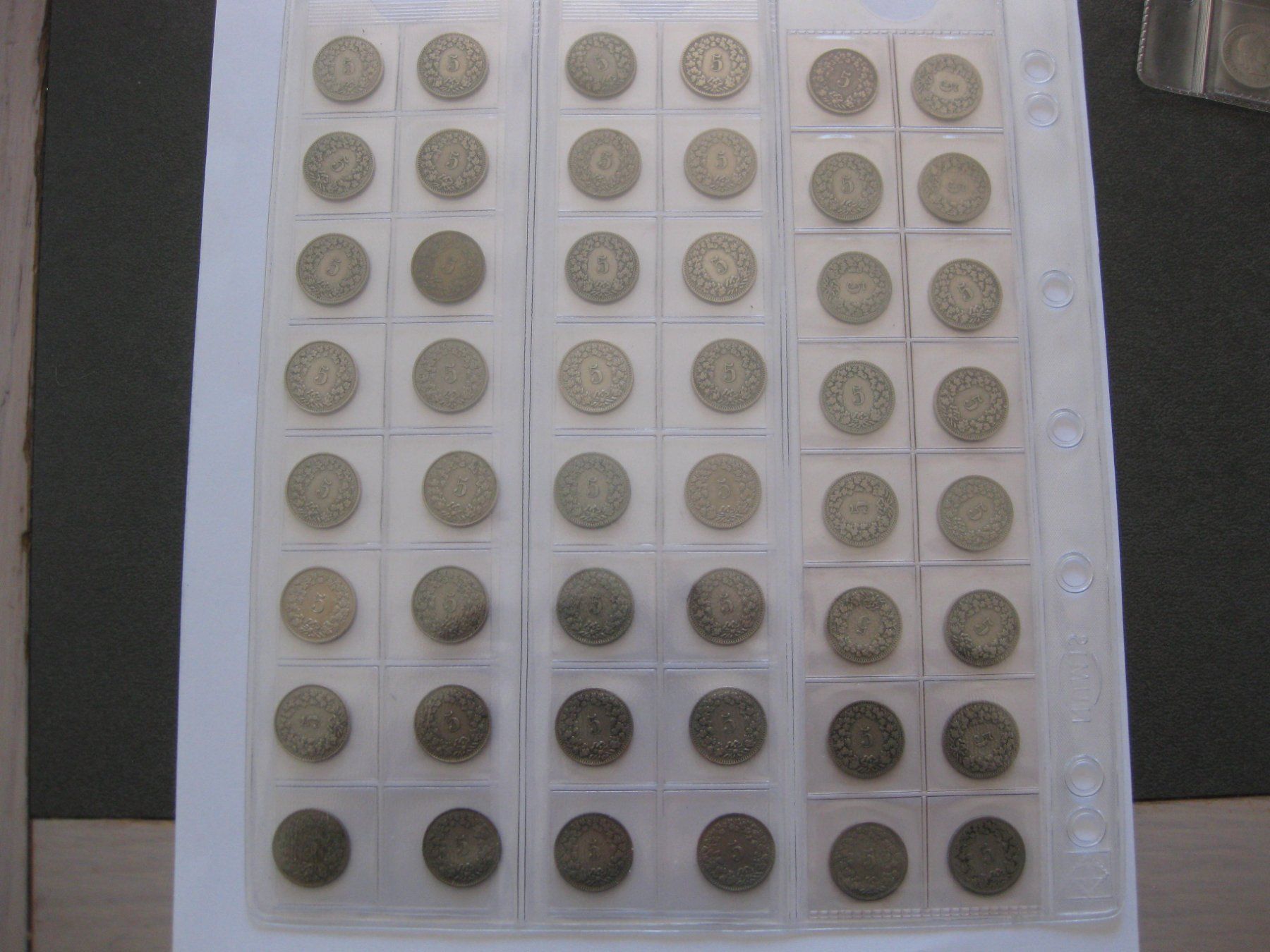 Toutes les monnaies: Collection de 5 Cts 1879 à 1984 complète – D'occasion à MERVELIER par chrichrim05 1