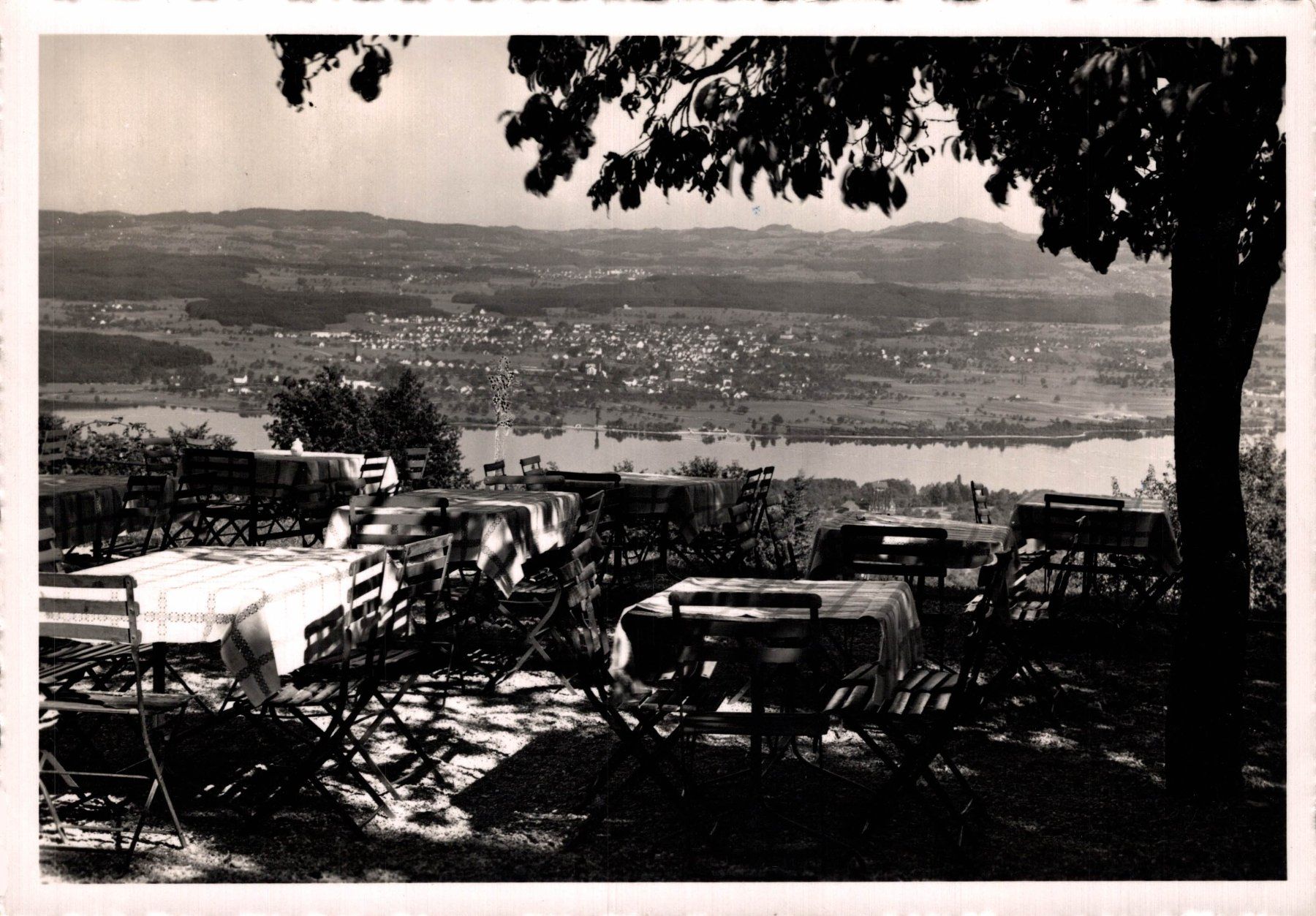 Cartoline postali: Restaurant Wasserberg, Forch – Usato da Bronschhofen venduto da Astore