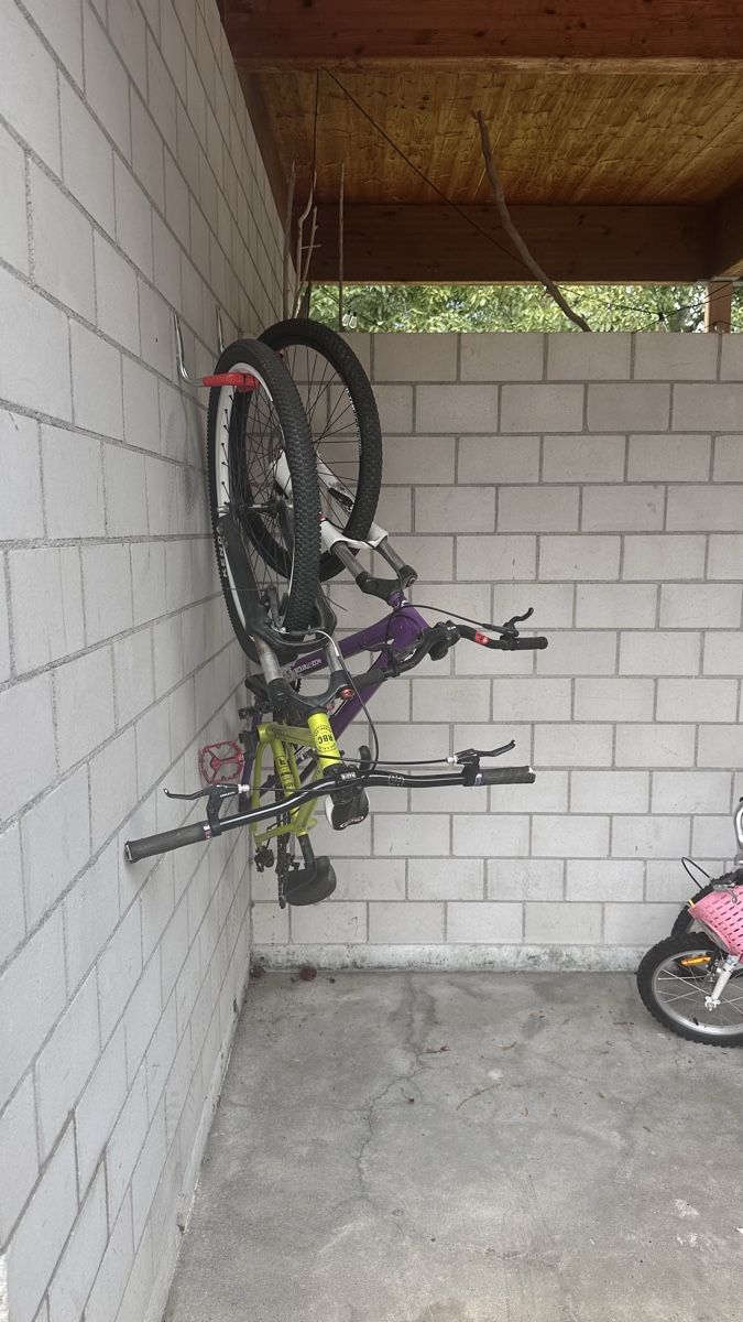 Commencal Biciclette: 2 Dirtbikes Gelb und violett – Usato da Zizers venduto da roberto_claudio 9