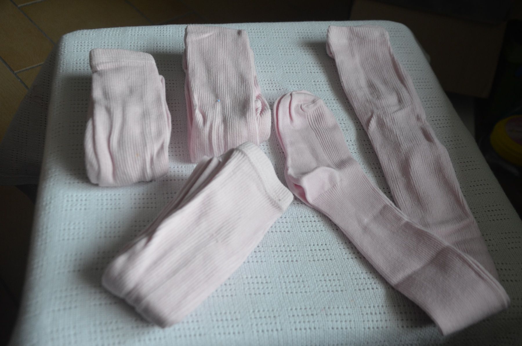 Calze & Collant: TAILLE 104 - 4 PAAR COLLANTS NEU – Nuovo e nell'imballaggio originale da Chiasso venduto da Dolly015