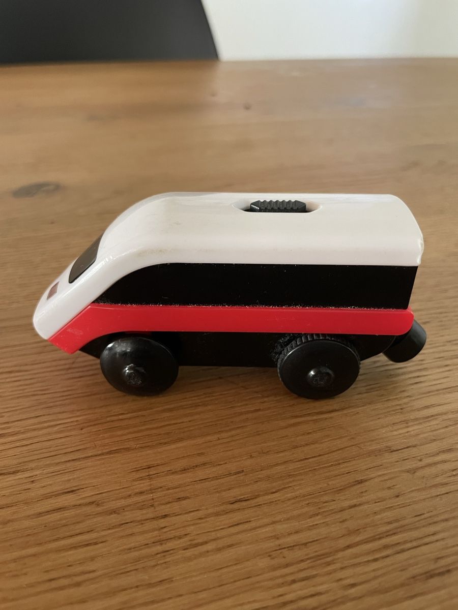 Brio Giocattoli: Brio Eisenbahn elektrische Züge – Usato da Recherswil venduto da grafics 6
