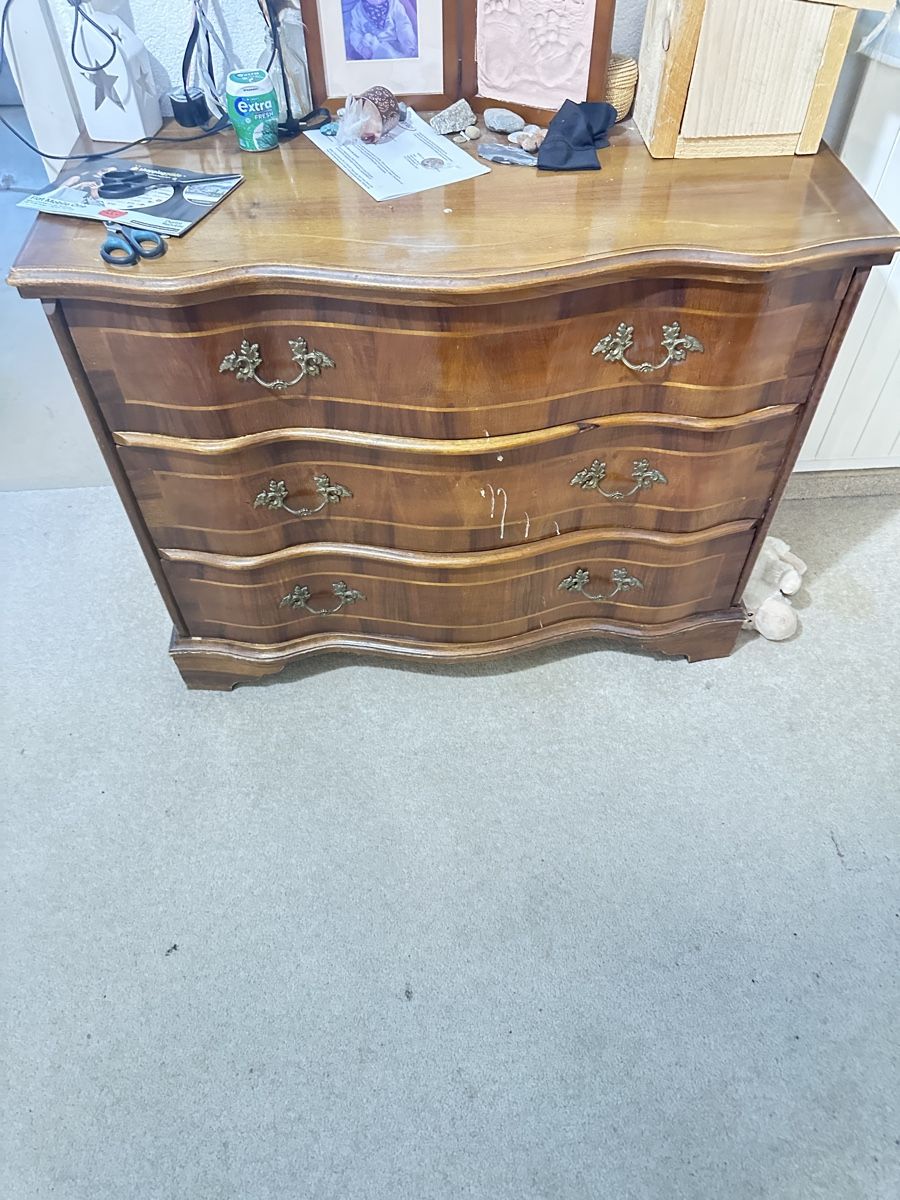 Cassettiere: Kommode aus Holz, vintage – Usato da Schinznach-Dorf venduto da Leone270770 5