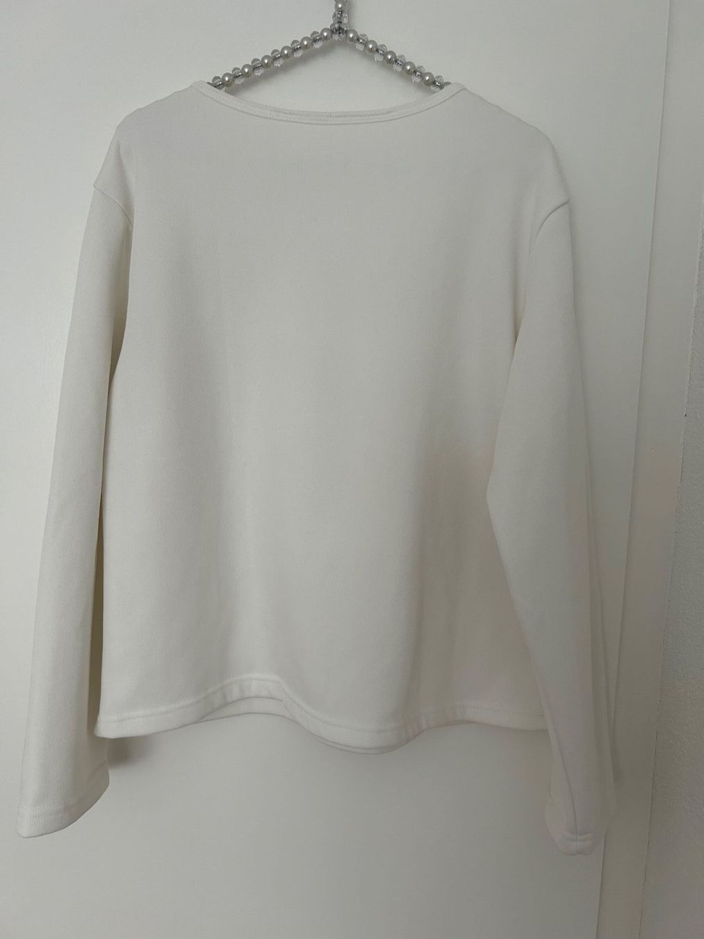 Pullover & Sweatshirts: Weicher Pullover, Gr.40/42 weiss – Gebraucht aus Horn von Resvi 1