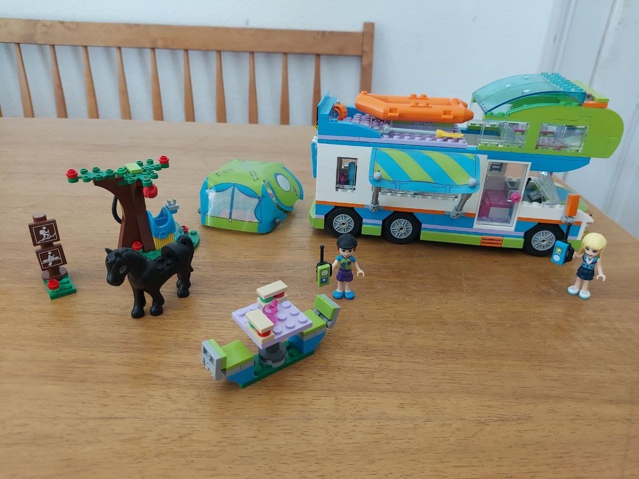 Lego Baukästen: Lego Friends 41339 Mia's Campingbus – Gebraucht aus Undervelier von kuonam