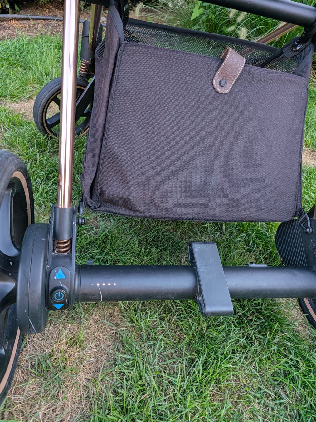Cybex Kinderwagen: Cybex e-Priam Elektro-Kinderwagen – Gebraucht aus Zumikon von KeKeSeB 6
