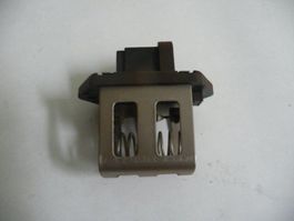 Renault Gebläsewiderstand  77 01 042 981