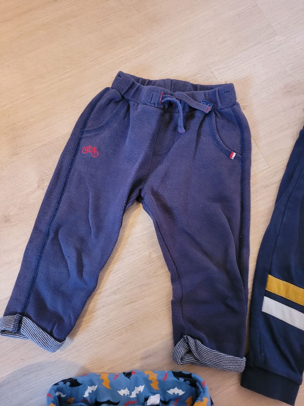 Pantaloni: 5 Hosen Gr. 86 – Usato da Lupsingen venduto da sta_wgg5 5