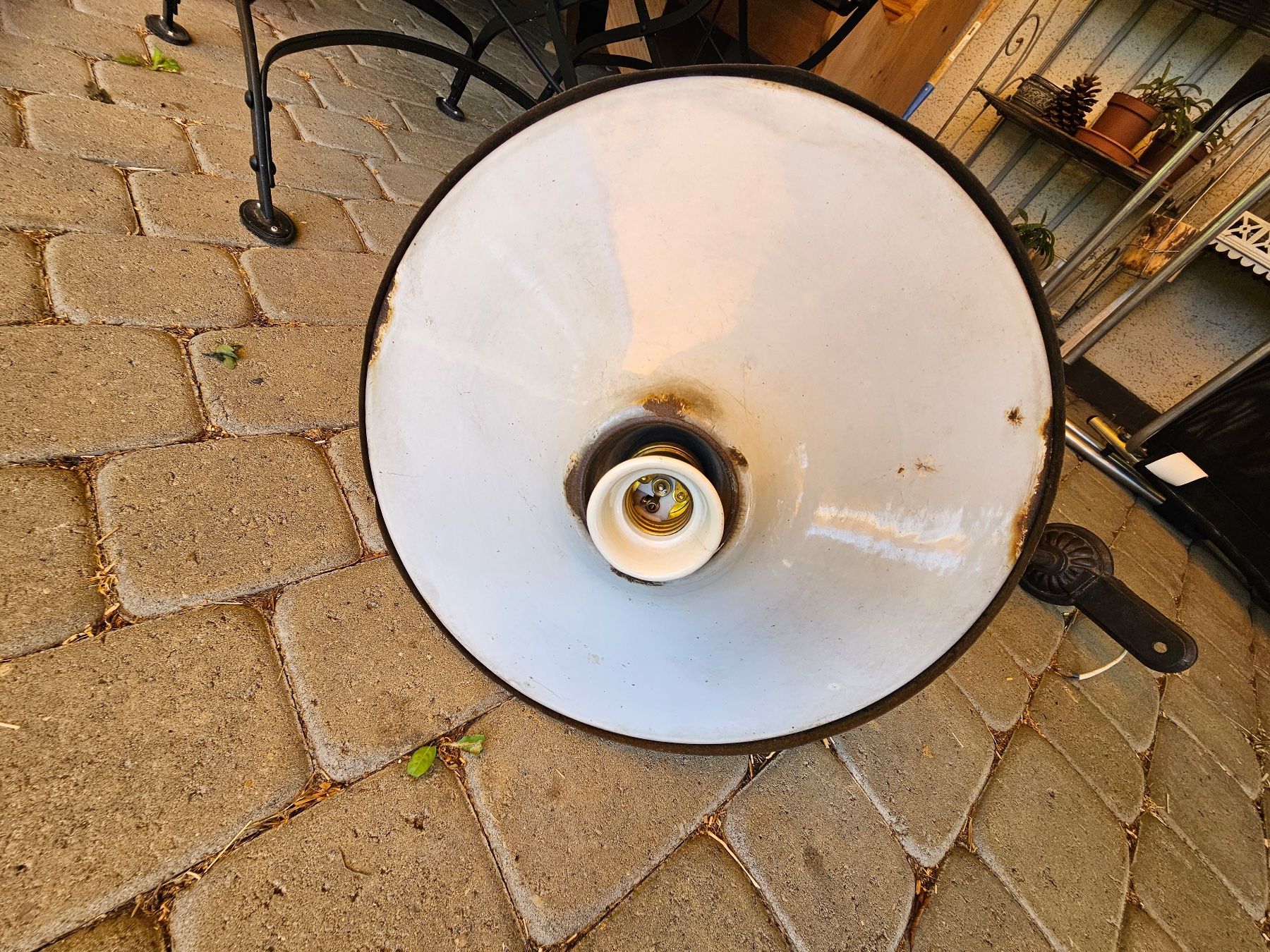 Lampade: alte Strassenlampe – Usato da Muri b. Bern venduto da rasastro 1