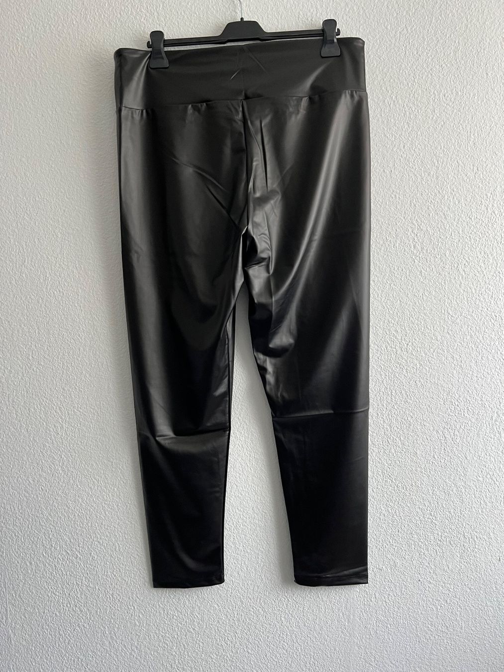Leggings: Kunstleder Leggings High Waist Plus Size – Neu und originalverpackt aus Uetendorf von Stoun 4