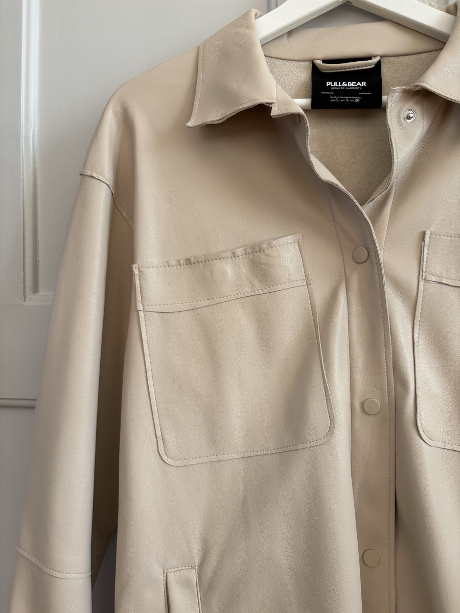 Pull&Bear Giacche: KUNSTLEDERJACKE P&B – Usato da Bern venduto da julian.k97 1