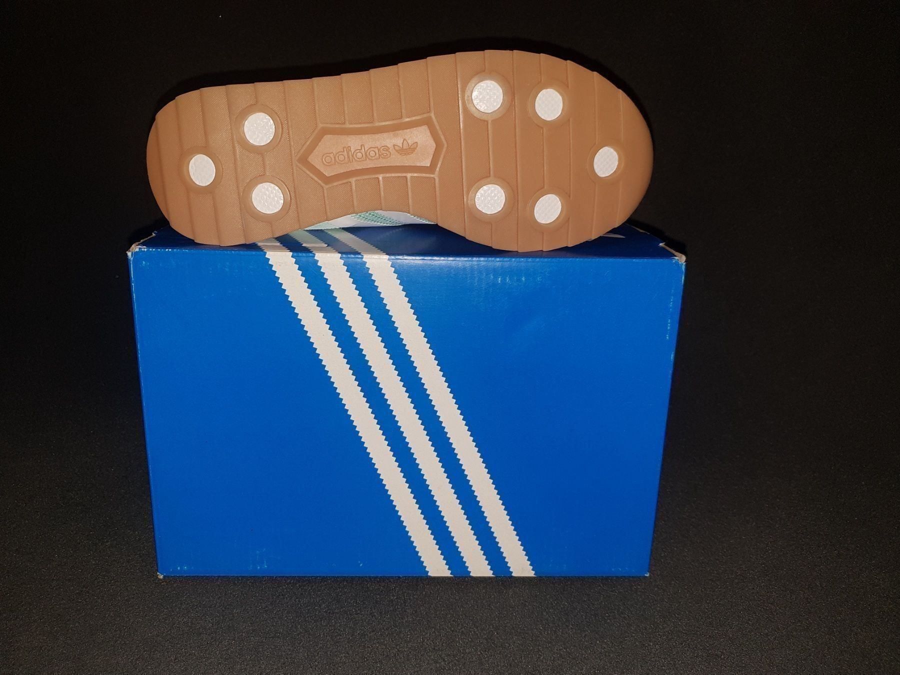 Adidas Scarpe da donna: ADIDAS FLB_RUNNER AQUENE      Gr.  37 1/3 – Nuovo e nell'imballaggio originale da Zürich venduto da LIQUIDATOR.CP 1