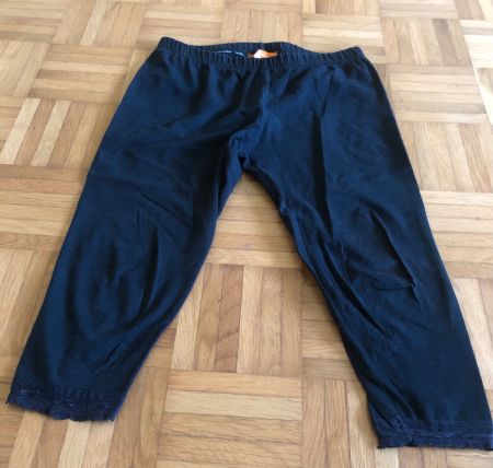Kinder schwarze 7/8 Leggins, Gr. 140