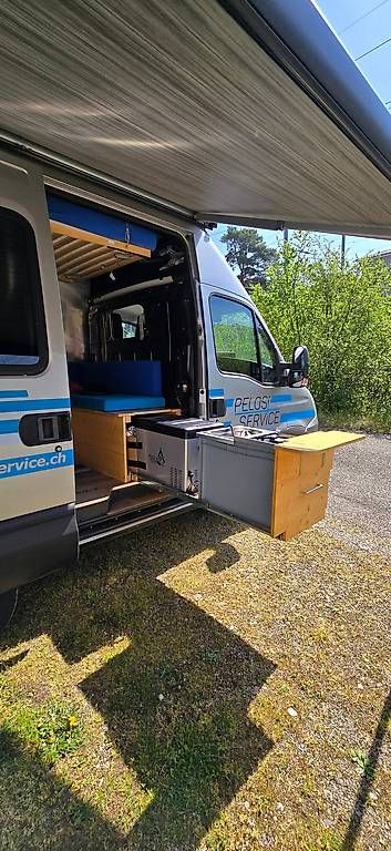 Iveco Camping Fahrzeuge: Kleines Wohnmobile – Gebraucht aus Möhlin von Carmaxx 4