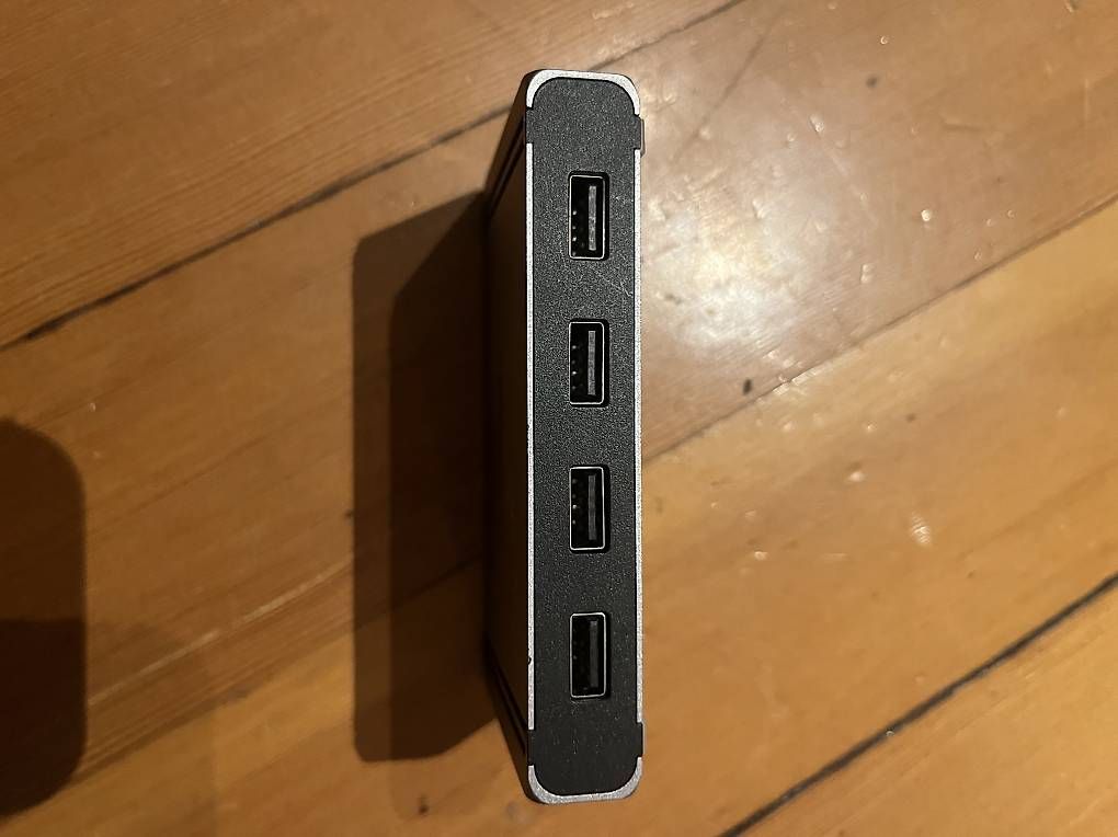 Hubs & Switches: CalDigit Thunderbolt 4 / USB4 Element Hub – D'occasion à Kriens par linbin99 1