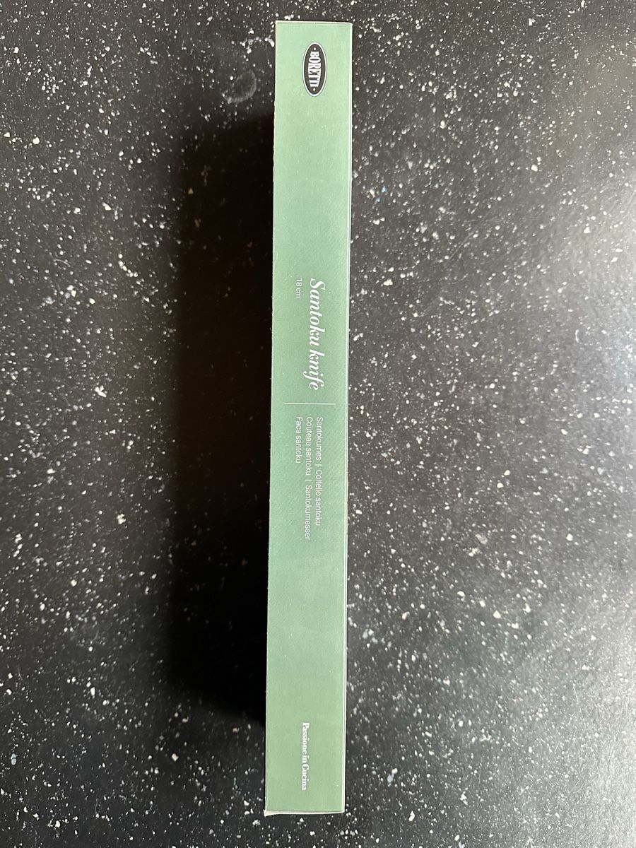 Coltelli da cucina: BORETTI Santoku-Messer Neu 18cm – Nuovo e nell'imballaggio originale da Le Vaud venduto da Balthasar 4