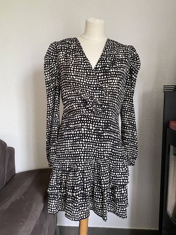 Kleider: Robes taille 42 + 44 – Gebraucht aus Cheseaux-Lausanne von Fannelle01 1