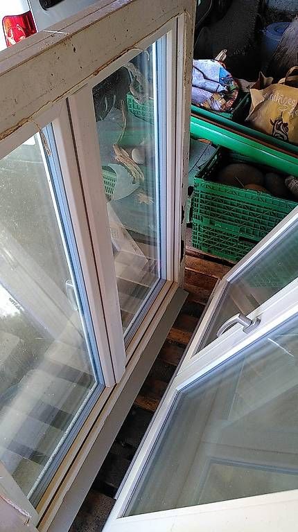 Finestre: Fenster dreifach verglast Kunststoff – Usato da Ruswil venduto da Peter4856 1