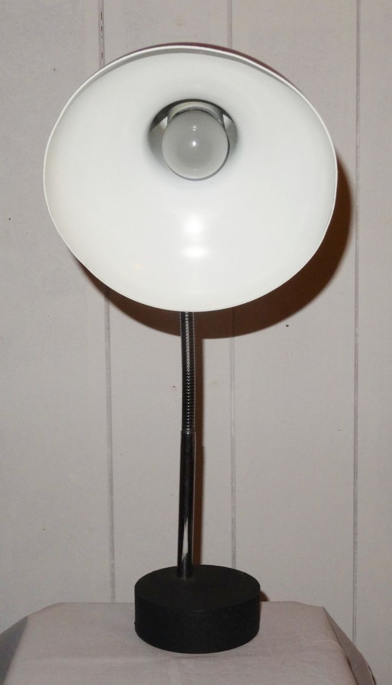 Lampade: Lampe de table articulée vers 1960 – Usato da Fribourg venduto da will69 4
