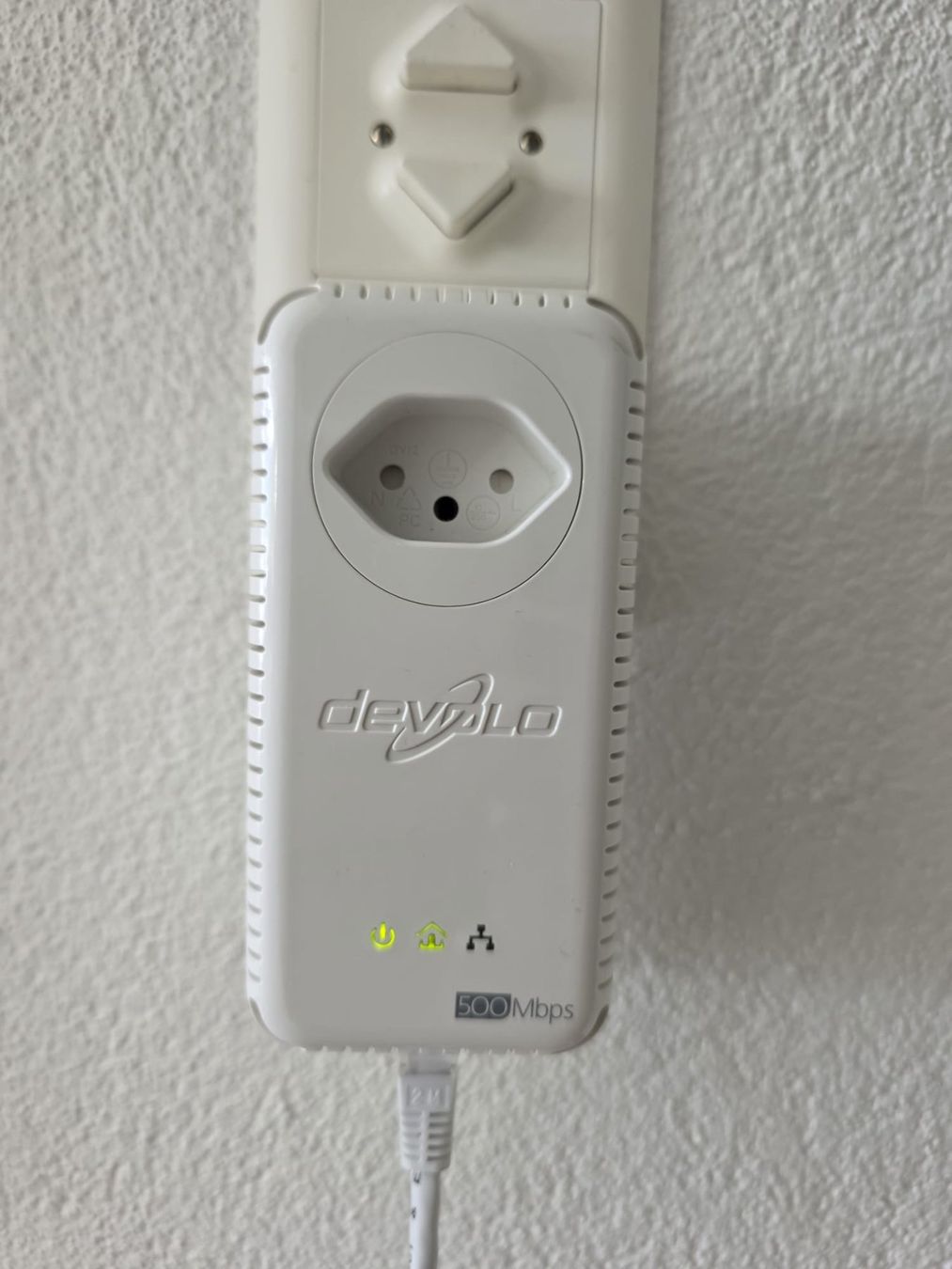 Devolo Unità & Adattatore: Devolo dLAN 500 AVplus Powerline Adapter (2 Stk.) ab 1 CHF – Usato da Weggis venduto da Dirtyharry 1