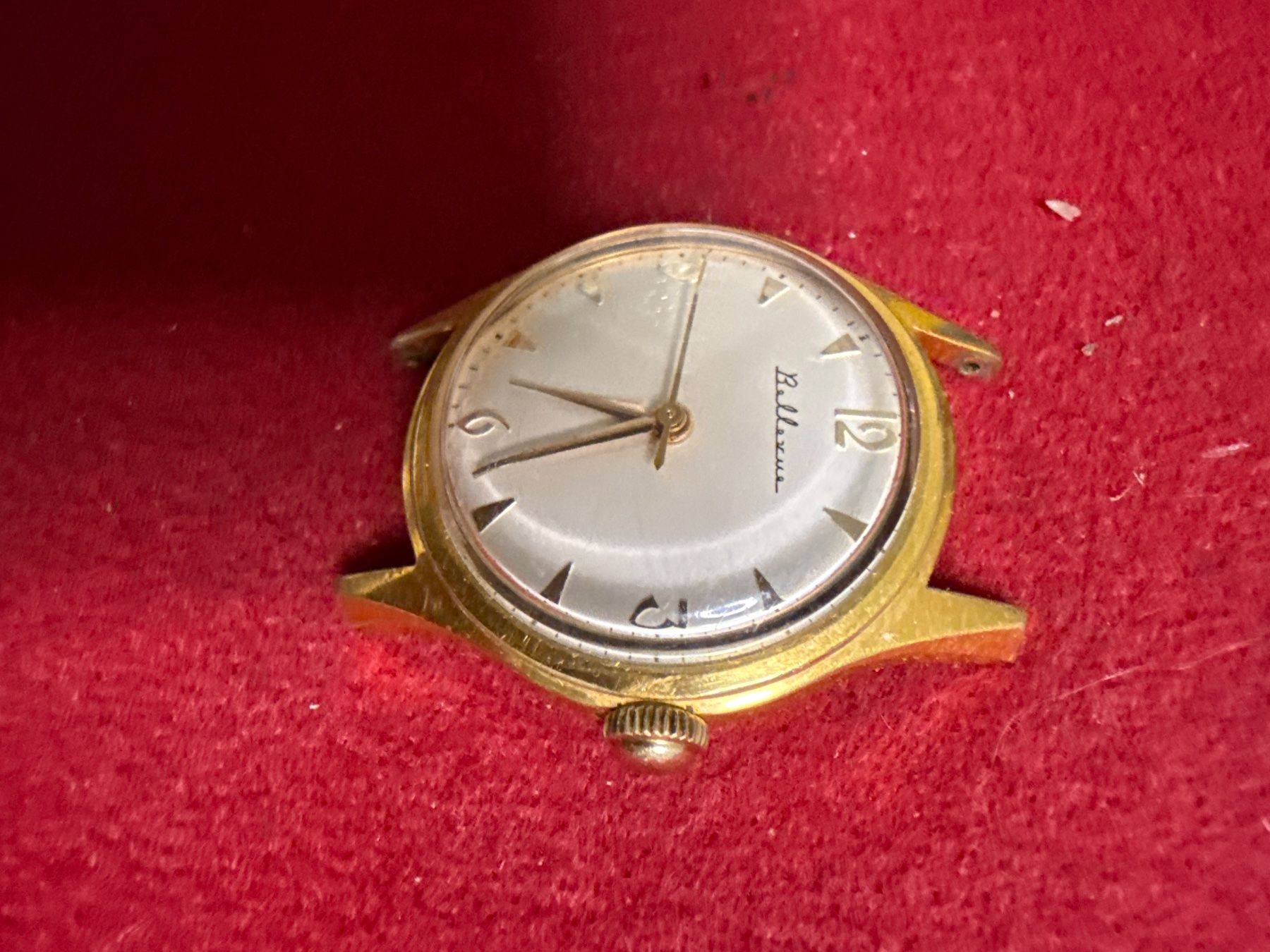 Montres: Bellevue Vintage Handaufzug 30.5 mm – D'occasion à Pfeffingen par Allhandelklgwatches 1