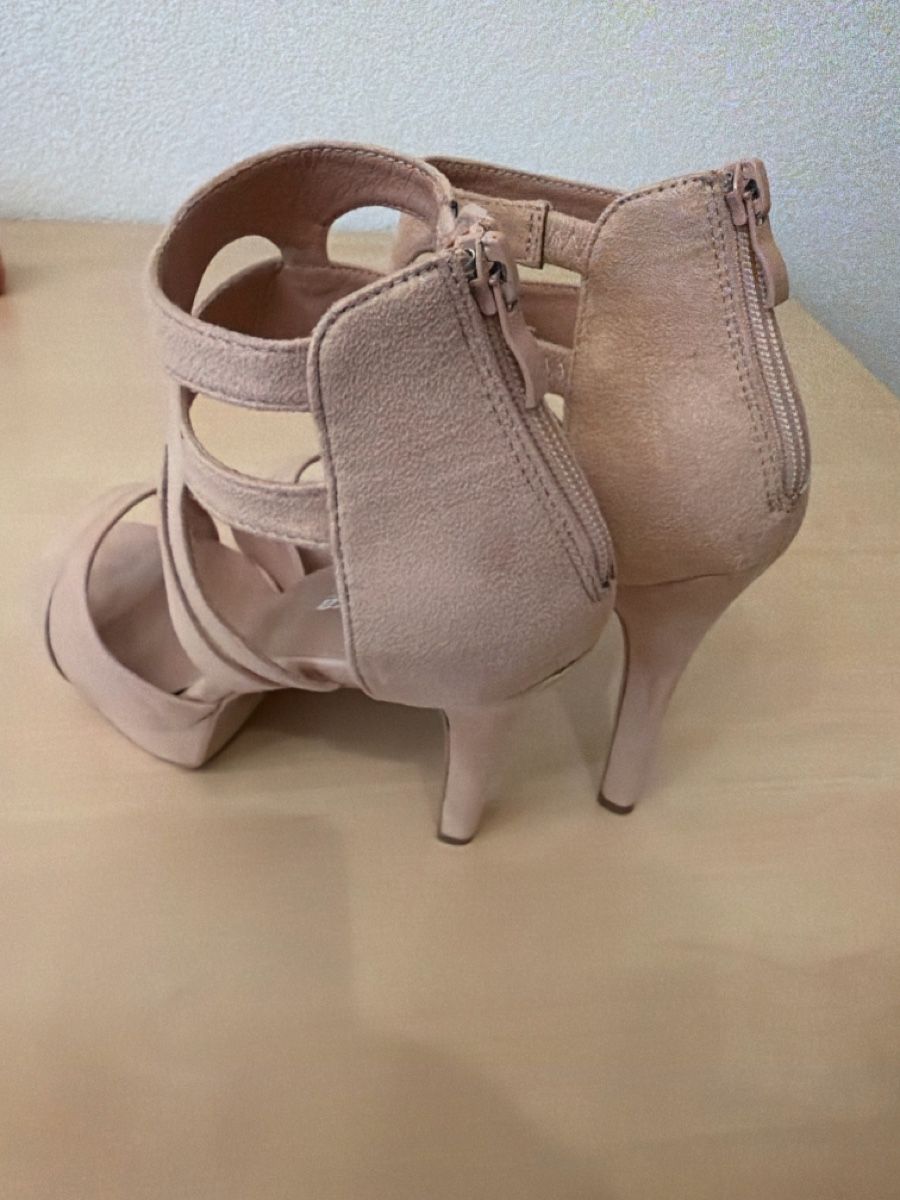 Scarpe da donna: Süsse, hellrosa High Heels von Elara, Grösse 41 – Usato da Hittnau venduto da PeterS75 2