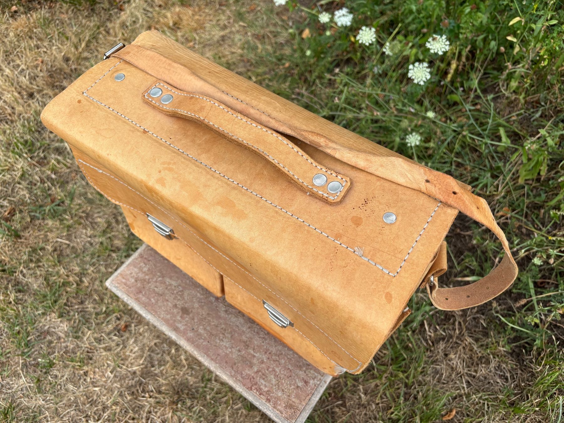 Sacs: schöne Vintage Ledertasche – D'occasion à Feldbach par Olive1 1