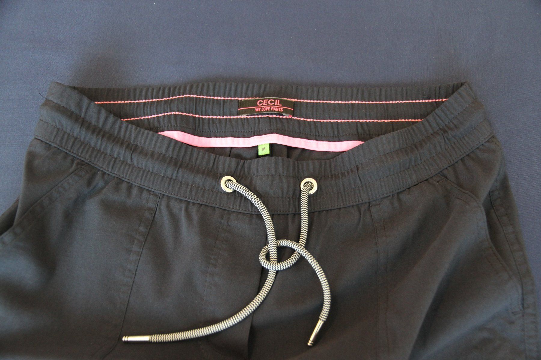 Cecil Pantaloni: Hose, leichte Sommerhose, Grösse M, Cecil – Nuovo (secondo la descrizione) da Nesselnbach venduto da ubourson 2