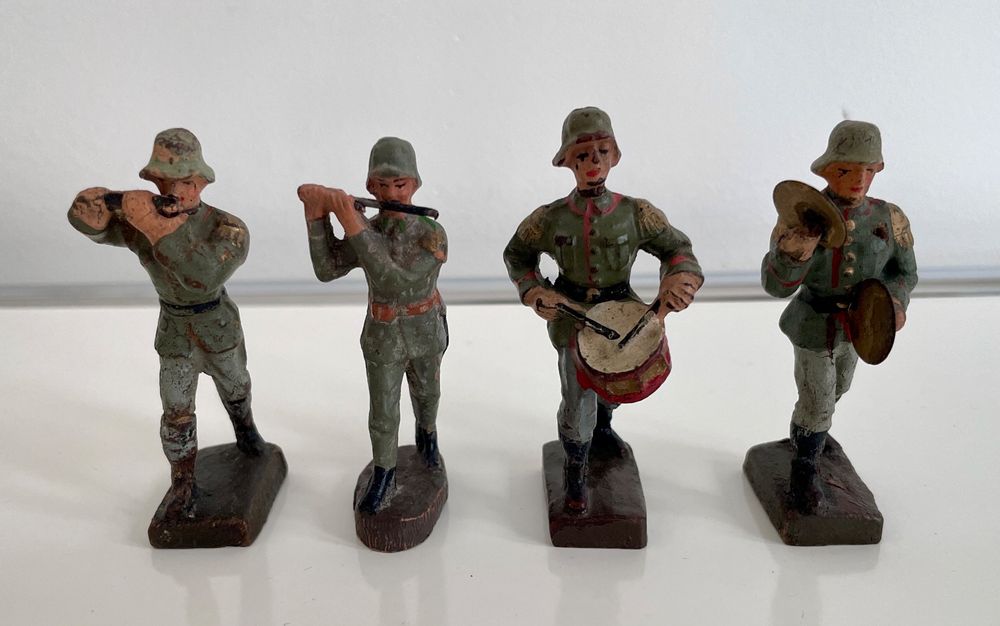 4x Spielzeugfiguren Reichswehr Wehrmacht WWII 1