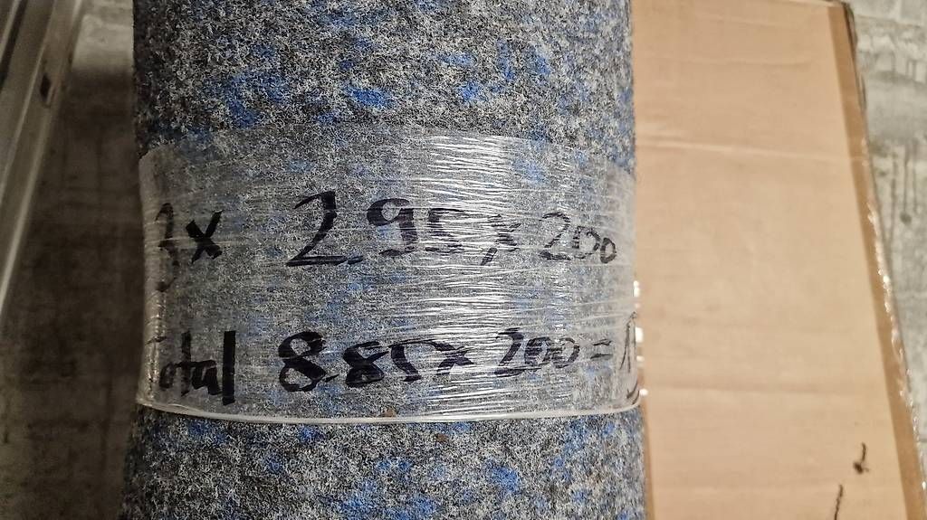 Tappeti: Kugelgarnteppich 17.70m2 – Usato da Gümligen venduto da 20fb 1