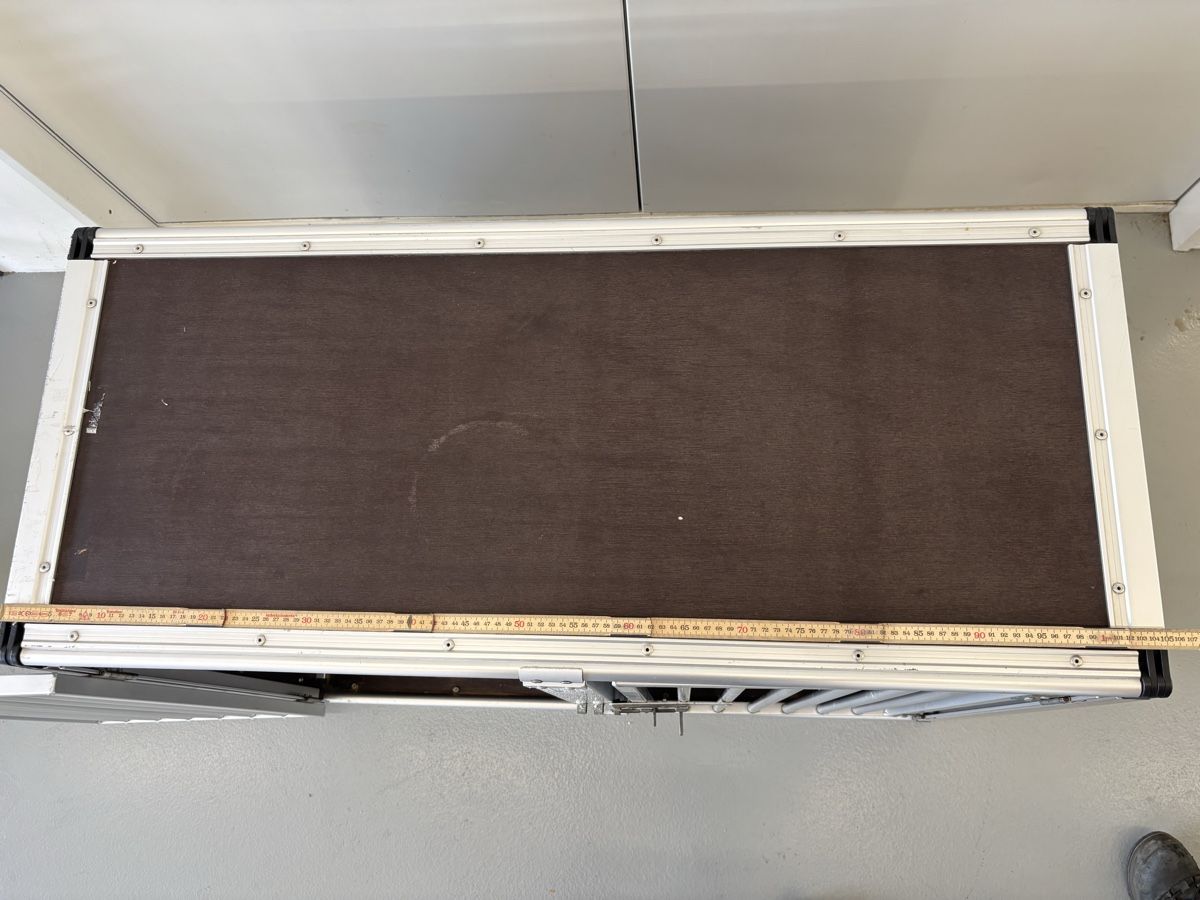 Altro in Decorazioni & Accessori: Alu Hundebox Top Zustand – Usato da Nebikon venduto da padae90 6