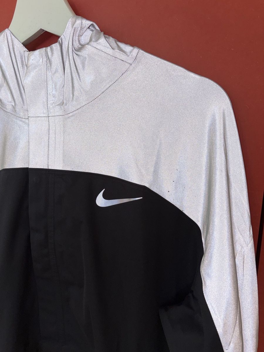Nike Giacche: Nike Training Jacket – Usato da Zürich venduto da valentin.abend 1