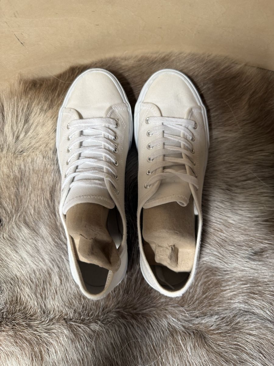 Scarpe da donna: Weisser h&m Schuh in 41  – Usato da Oberrieden venduto da edikk 1