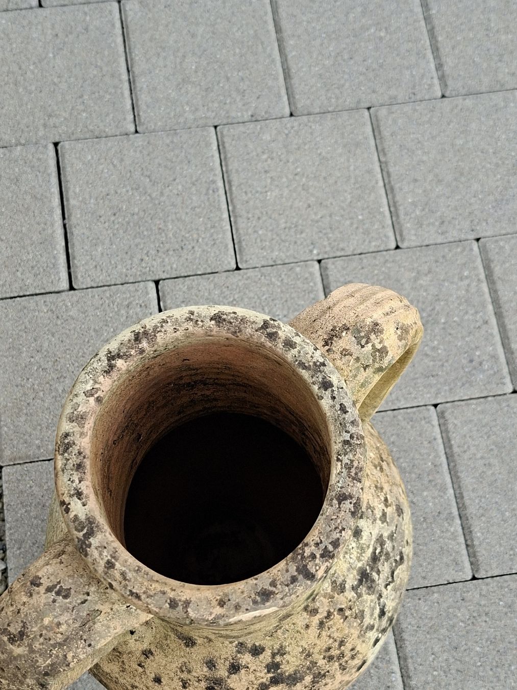 Vasi per fiori: Alter Terracotta Pflanzen /Blumentopf – Usato da Ganterschwil venduto da HeidiuPeter 4
