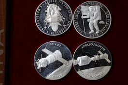 4 Apollo Silber Medaillen 999,9 tot 70gr.