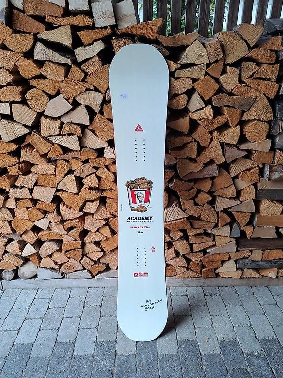 Boards: Academy Propaganda 152cm – Gebraucht aus Ruswil von 81c_tx98