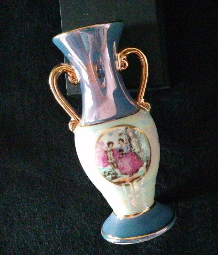 Vasi & Recipienti: kleine romantische Vase – Usato da Grächen venduto da Hel7890 1