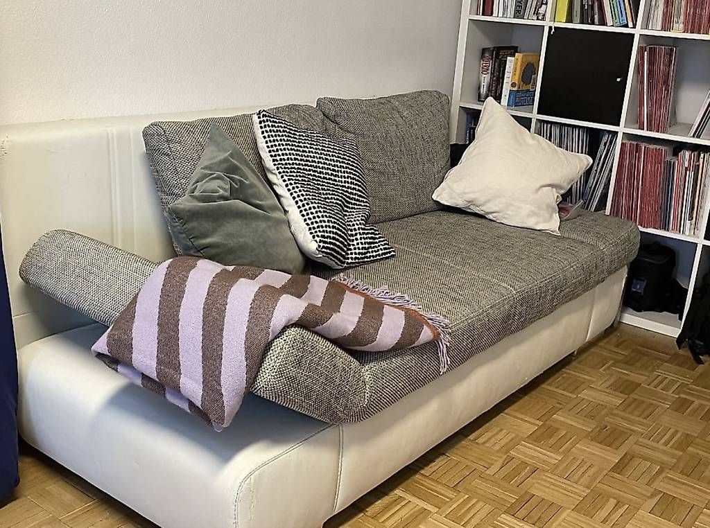 Divani: Schlafsofa grosszügig und bequem – Usato da Zürich venduto da Laura.JP 1