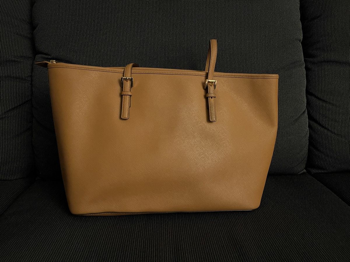 Michael Kors Borse da donna: Michael Kors Jet Set Travel – Usato da Nürensdorf venduto da sokki09 1
