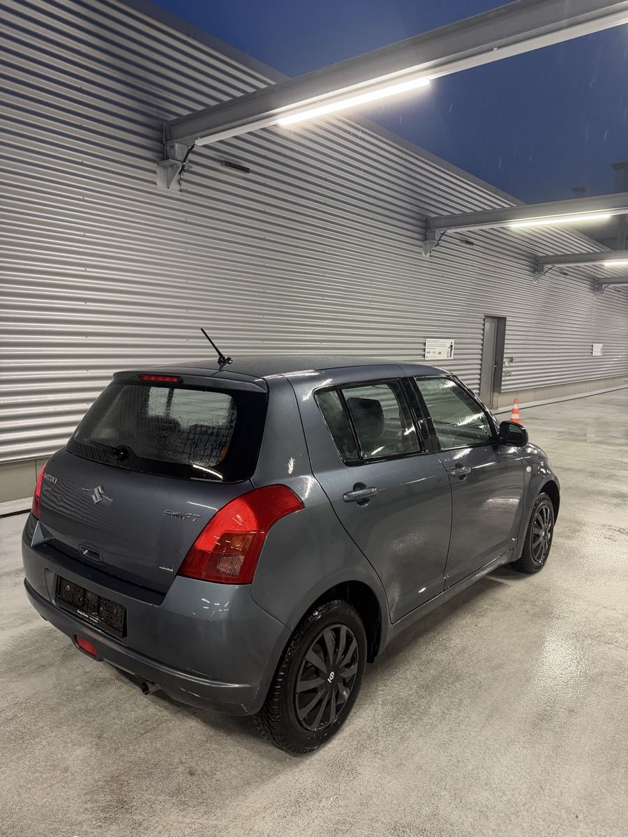 Suzuki Automobili: Suzuki Swift 4x4 FRISCH MFK – Usato da Buchberg venduto da Kani.e30 4